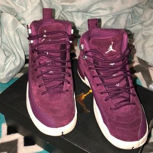 Air Jordan 12 Retro Bordeaux